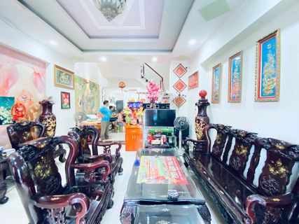 Bán nhà mặt tiền Trường Thọ, đường 3 KDC Him Lam,DT 101m2 ngang 5, 4 tầng gần Metro
